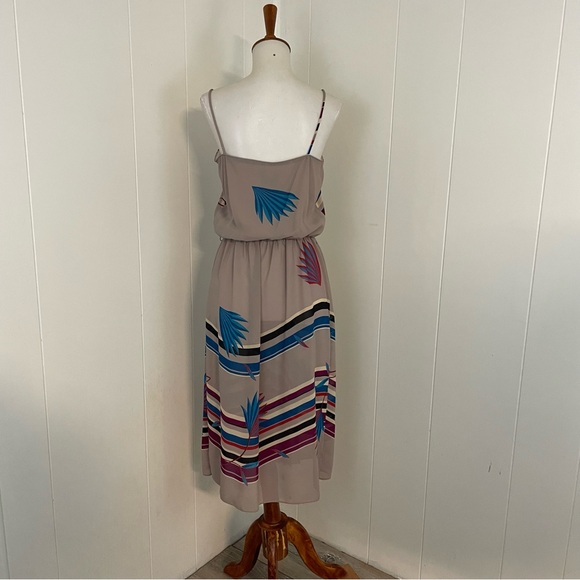 Vintage Floral Sleeveless Blouson Pleated A-Line Midi Dress - Picture 8 of 11